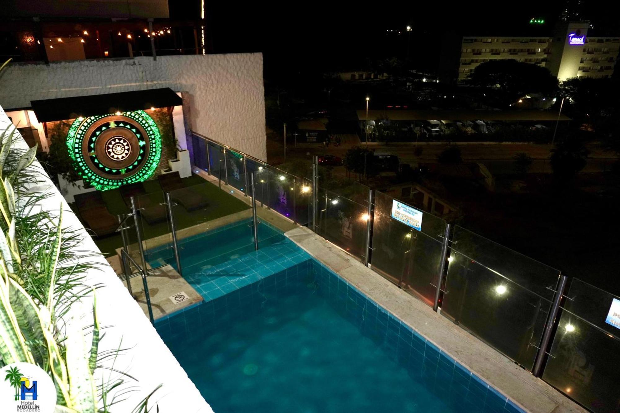 Hotel Medellin Rodadero Gaira Exteriör bild