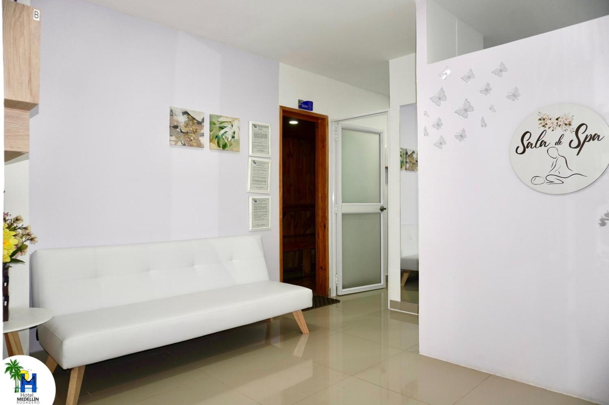 Hotel Medellin Rodadero Gaira Exteriör bild