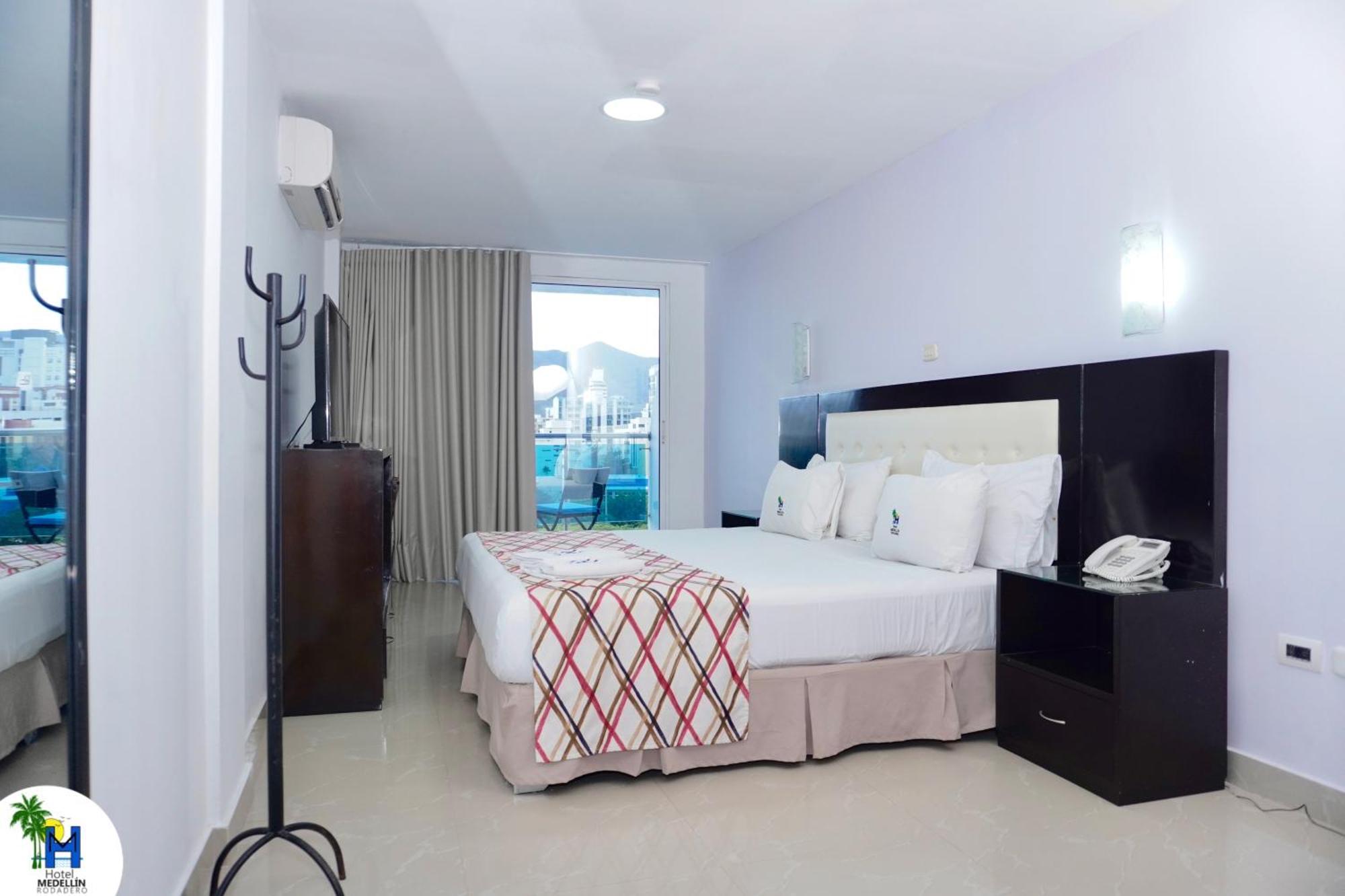 Hotel Medellin Rodadero Gaira Exteriör bild